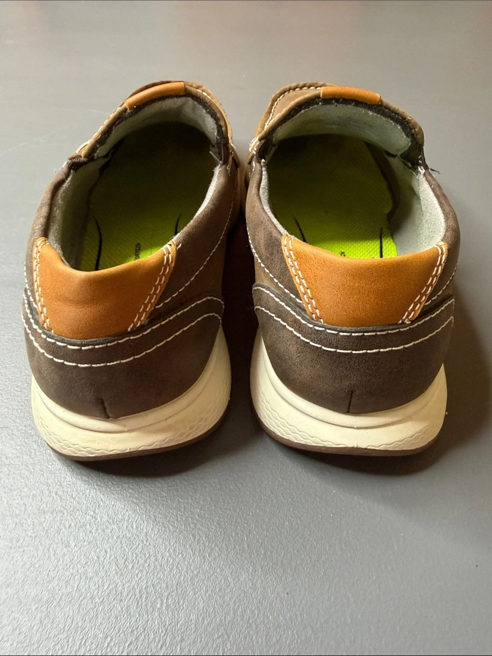 Kid’s Casual Slip-On Loafers in Brown. Size 3